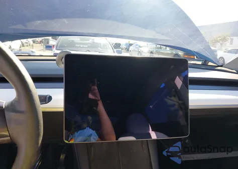 2021 Tesla Model Y Long Range Dual Motor All-Wheel Drive из США, поврежденный, VIN 5YJYGAEE7MF294464